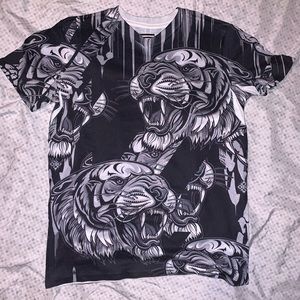 Large Sean John  tiger shirt